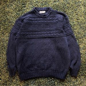 L.L. Bean Vintage Navy Sweater (L)